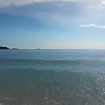 Mira *
