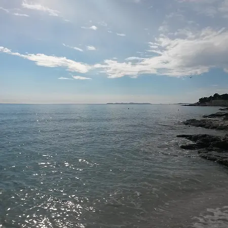 Mira * Primošten